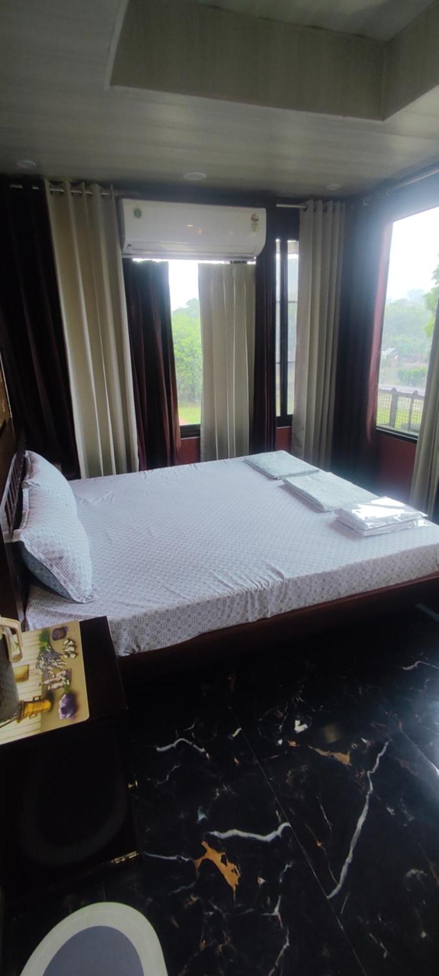 Sukh Sagar Hotel Jaipur Eksteriør billede